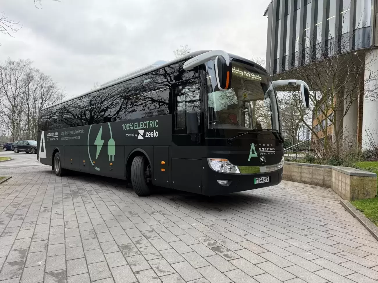 Electric coach