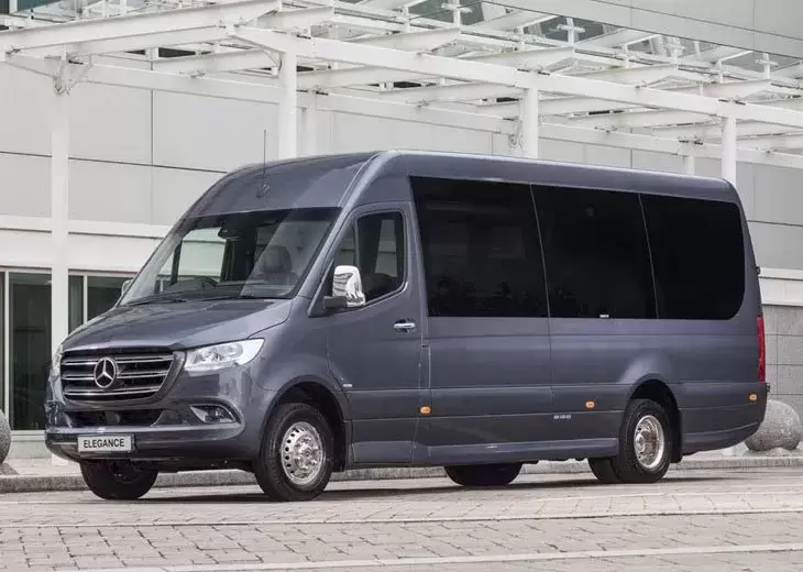 Mini bus